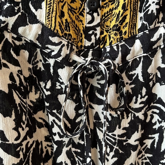 Free People romper size SMALL - Picture 5 of 13